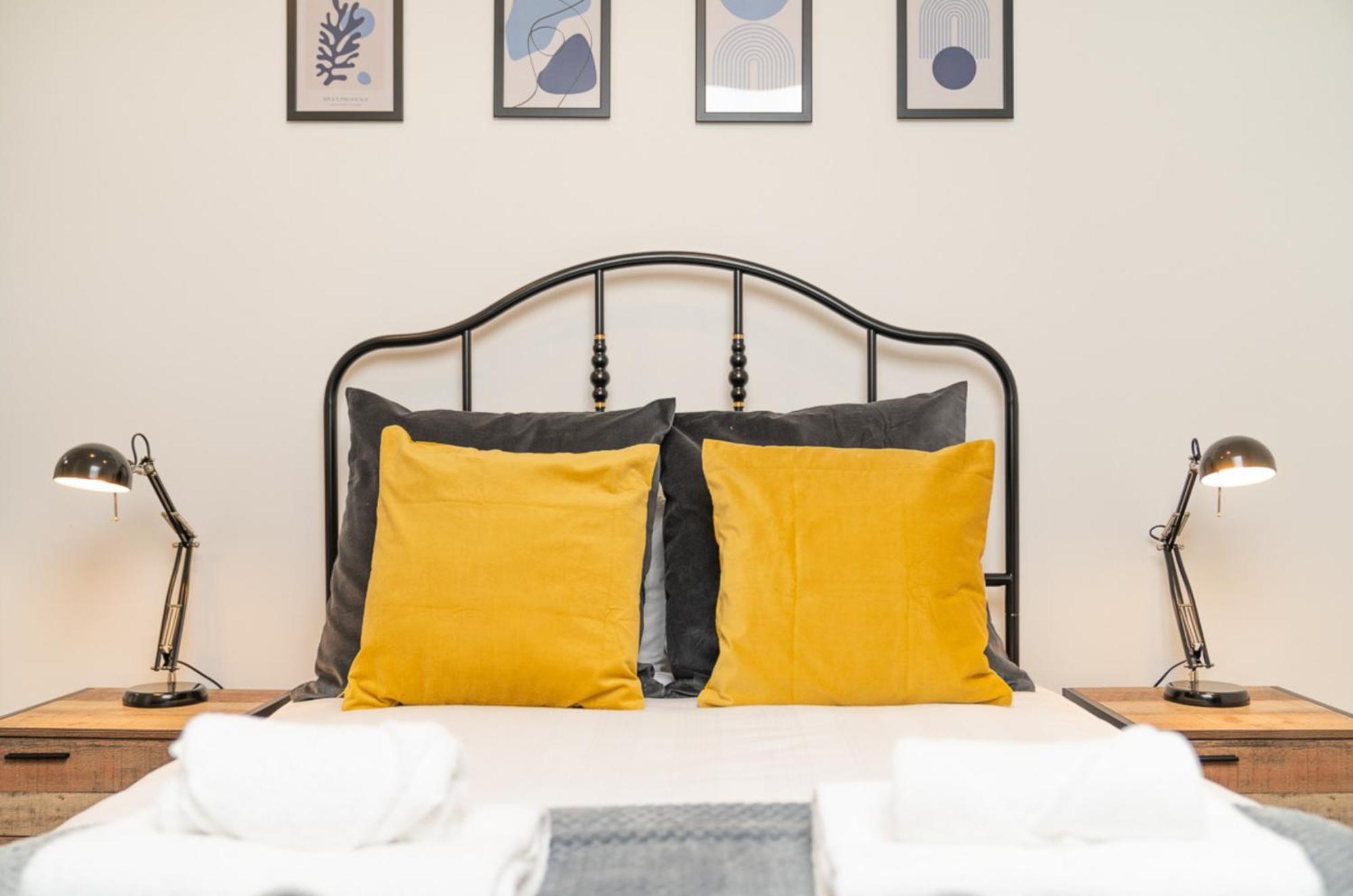 Two Bedroom Apartment At Buonomo Stays Short Lets & Serviced Accommodation London Ngoại thất bức ảnh